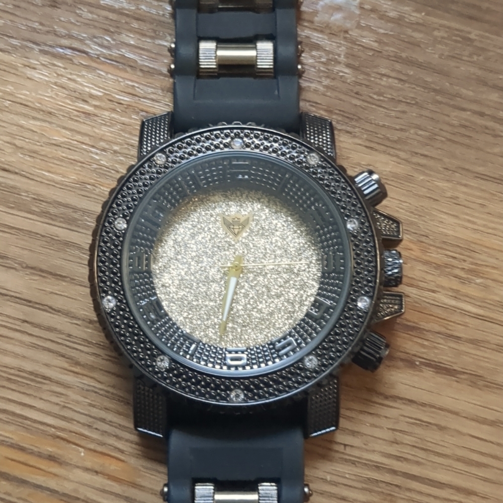 Men's watch